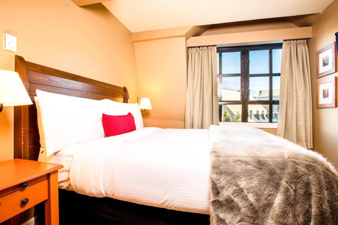 Sundial Hotel Whistler Kültér fotó