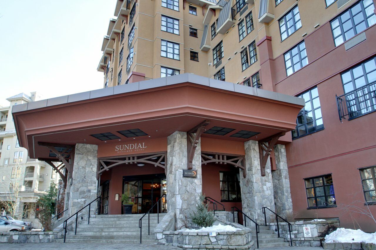 Sundial Hotel Whistler Kültér fotó